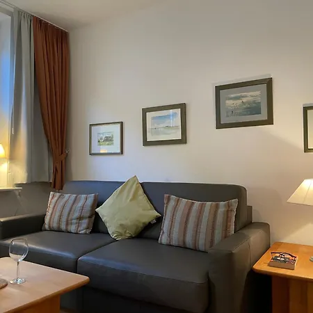 Daire Sandwall 72 Eg